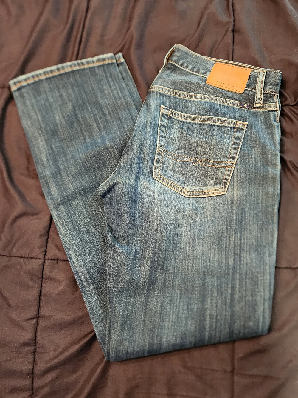 Lucky Brand Men's Straight Jeans in Faded Blue Wash